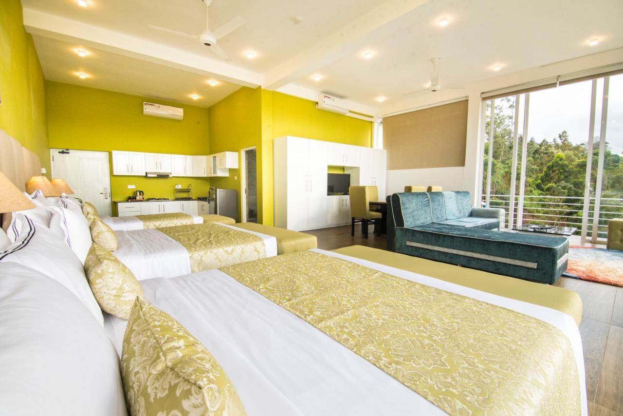 Tip Top Boutique Hotel เอลลา ภายนอก รูปภาพ